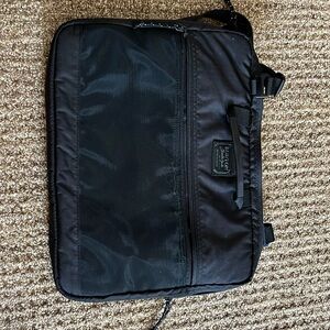 burton laptop case